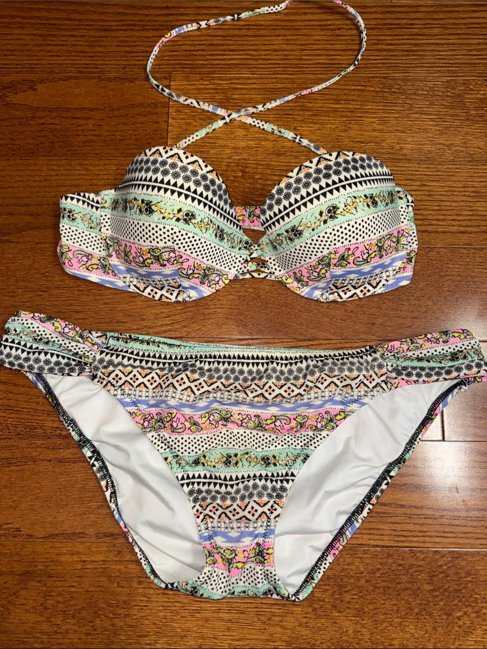 34C/Large Victoria's Secret Bikini